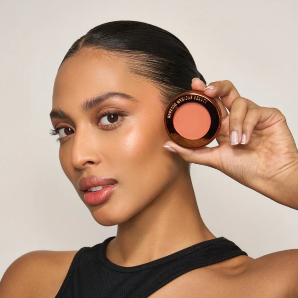 DANESSA MYRICKS - YUMMY SKIN - LOWLIGHTER - BLURRING BALM POWDER - NIB- LOWKEY